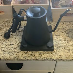 Fellow EKG electric kettle black matte